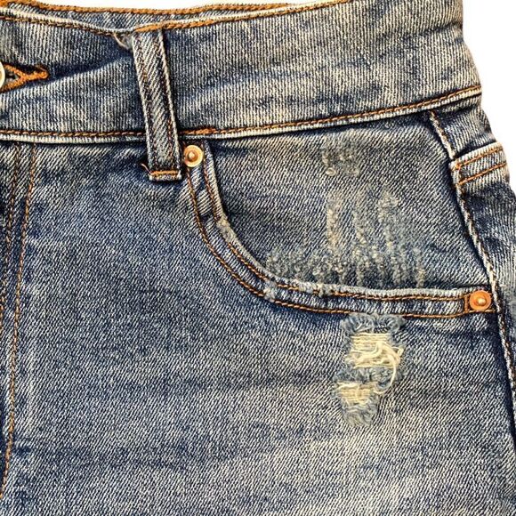 Wild Fable Mini Stretch Denim Raw Edge Hem Distressed Whiskering Detail - Picture 8 of 11